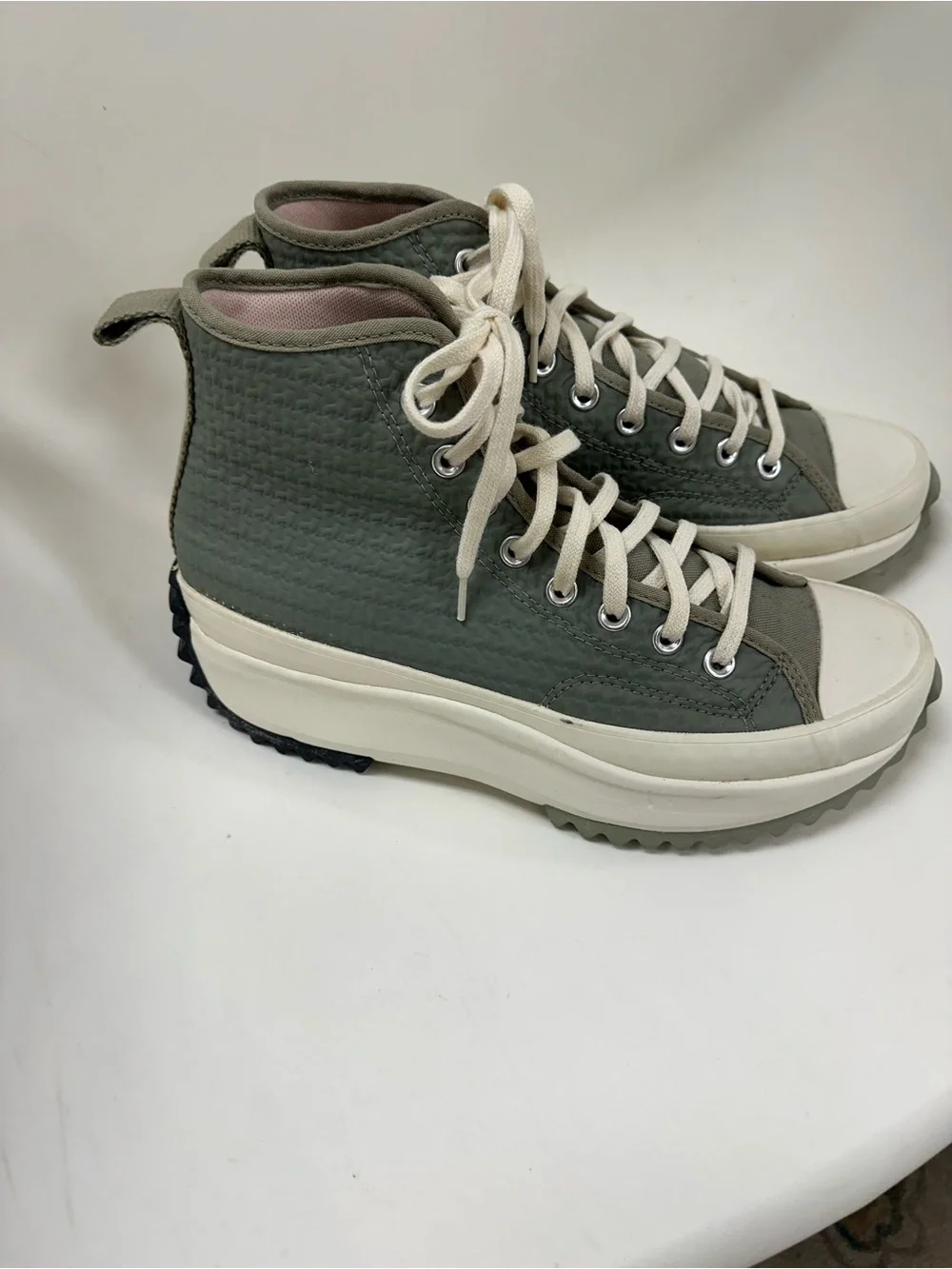 Converse Run Star Hike Platform High Top Sneakers Olive Green Women’s 10